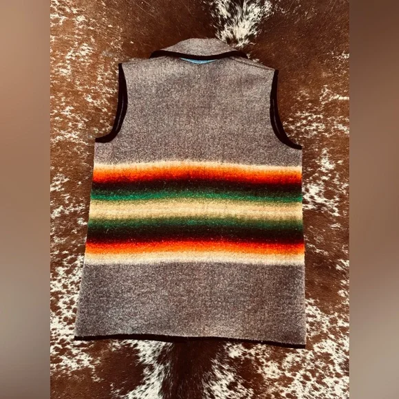 Vintage wool blanket vest - Picture 3 of 5